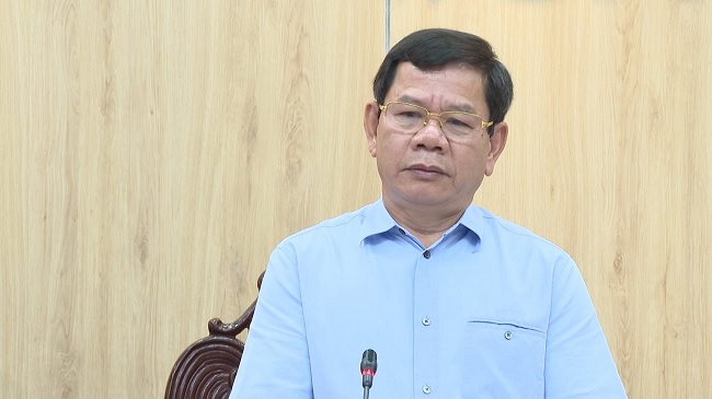 Chủ tịch UBND tỉnh Đặng Văn Minh chỉ đạo giải quyết vướng mắc của Công ty Cổ phần thép Hòa Phát