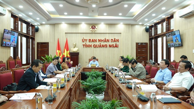 Chủ tịch UBND tỉnh Đặng Văn Minh dự hội nghị triển khai nhiệm vụ công tác bảo đảm TTATGT năm 2024