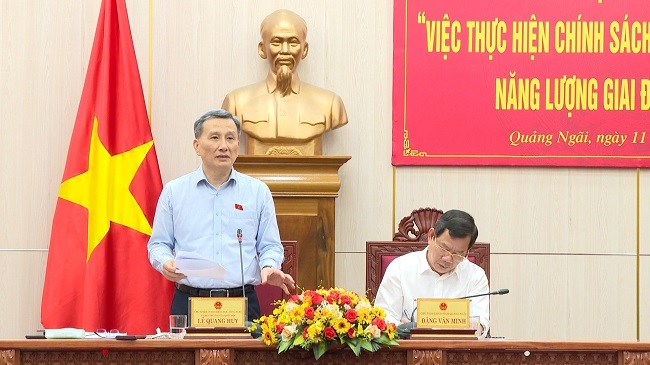 Đoàn giám sát của Ủy ban Thường vụ Quốc hội làm việc tại tỉnh Quảng Ngãi
