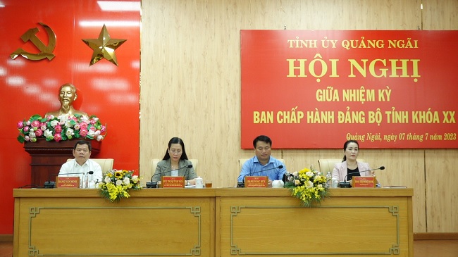 Khai mạc Hội nghị giữa nhiệm kỳ Ban Chấp hành Đảng bộ tỉnh khóa XX