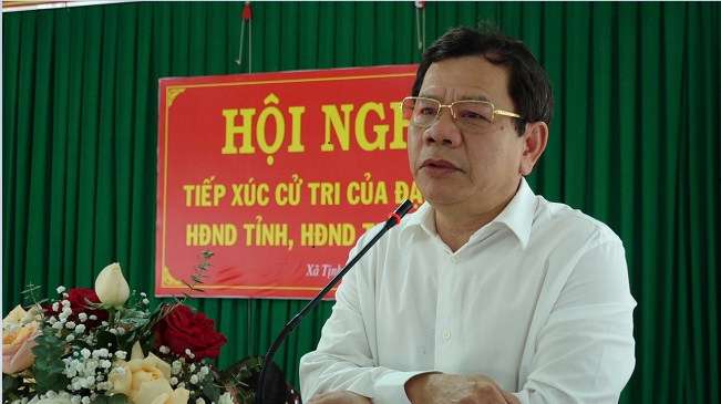 Chủ tịch UBND tỉnh Đặng Văn Minh tiếp xúc cử tri tại xã Tịnh An