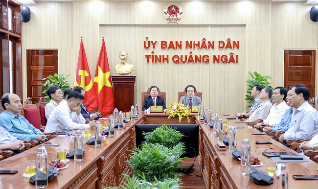 Thường trực Chính phủ gặp mặt đại diện doanh nhân, nhân Ngày Doanh nhân Việt Nam