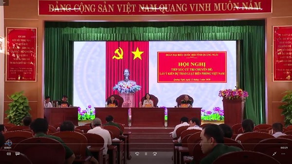 Đoàn đại biểu Quốc hội tỉnh lấy ý kiến đối với dự thảo Luật Biên phòng Việt Nam