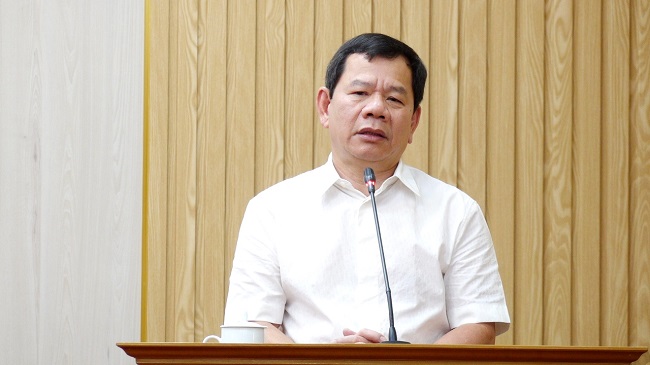 Chủ tịch UBND tỉnh Đặng Văn Minh làm việc với Sở Tài nguyên và Môi trường