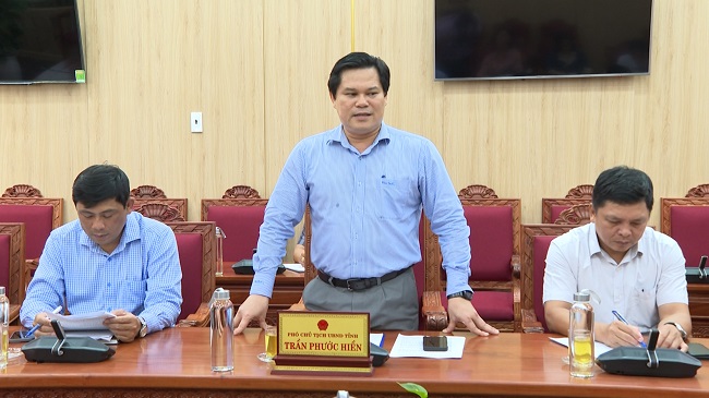 Phó Chủ tịch UBND tỉnh Trần Phước Hiền làm việc với Hội Nông dân tỉnh về công tác chuẩn bị Đại hội Hội Nông dân tỉnh lần thứ XVII