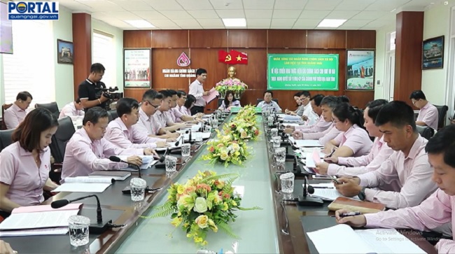 Phó Tổng Giám đốc Ngân hàng CSXH Việt Nam Nguyễn Thị Hằng làm việc với tỉnh Quảng Ngãi