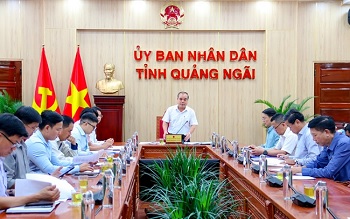 UBND tỉnh họp giải quyết kiến nghị của Công ty CP Thép Hoà Phát Dung Quất