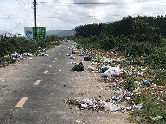 Xử lý các trường hợp tập trung rác, vứt rác bừa bãi trên các tuyến đường giao thông