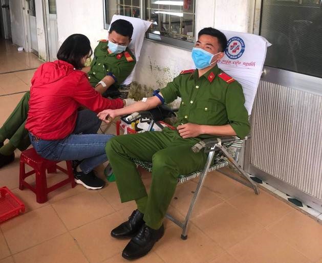 Sơn Tịnh ra quân hiến máu tình nguyện đợt 1 năm 2021