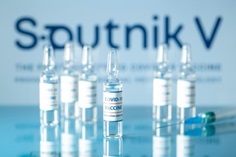Chính phủ đồng ý đàm phán mua 40 triệu liều vaccine Sputnik V