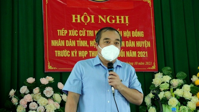 Đồng chí Trần Hoàng Tuấn- Phó Chủ tịch Thường trực UBND tỉnh tiếp xúc cử tri xã Hành Thiện