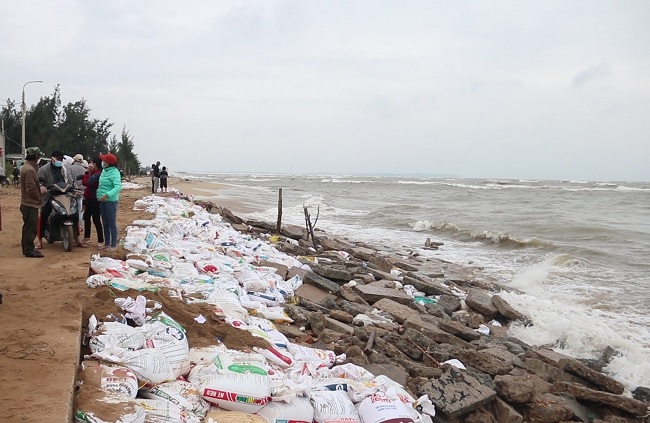 85 tỷ đồng đầu tư khẩn cấp kè chống sạt lở bờ biển thôn Phổ Trường, xã Nghĩa An