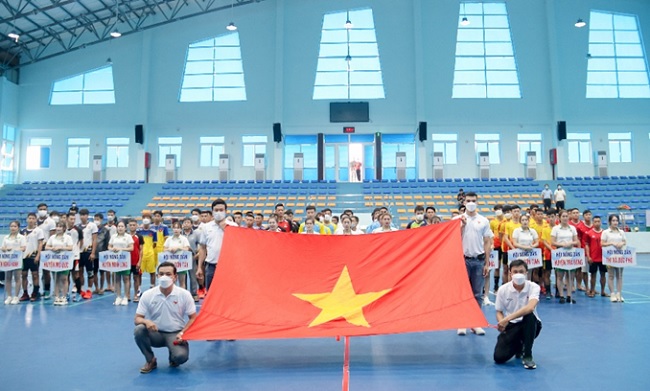Khai mạc giải Bóng chuyền truyền thống Nông dân tranh cúp “Bông lúa vàng” tỉnh Quảng Ngãi lần thứ XVIII năm 2022