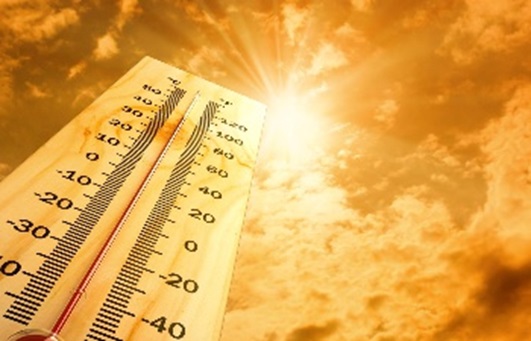 Cuối tuần nắng nóng duy trì gay gắt với nhiệt độ phổ biến 36 - 38 độ C