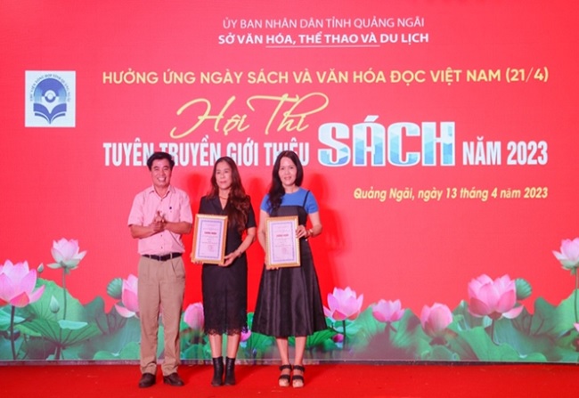 Huyện Sơn Tịnh và Tư Nghĩa đạt giải A trong Hội thi Tuyên truyền giới thiệu sách năm 2023