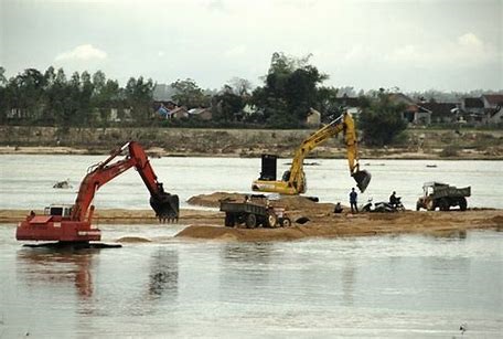 Tăng cường công tác quản lý khai thác cát trái phép trên địa bàn huyện Sơn Tịnh