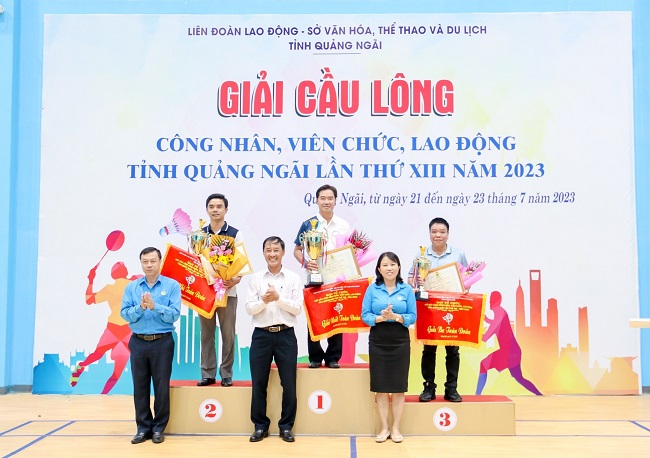 Bế mạc Giải cầu lông công nhân, viên chức, lao động tỉnh Quảng Ngãi lần thứ XIII năm 2023