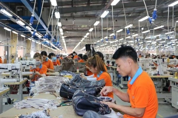 Các doanh nghiệp tại KKT Dung Quất và các KCN Quảng Ngãi cần tuyển dụng hơn 5.800 lao động